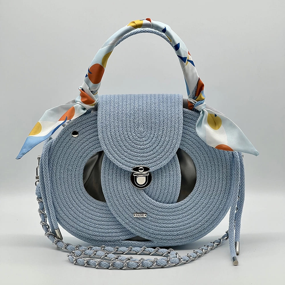 Babakék EVA Infinity limitált designer női táska egymásba fonódó karika mintával a NADRI Bags kollekcióból.