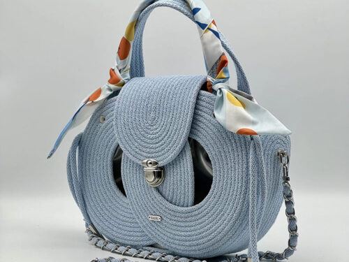 Babakék EVA Infinity limitált designer női táska egymásba fonódó karika mintával a NADRI Bags kollekcióból.