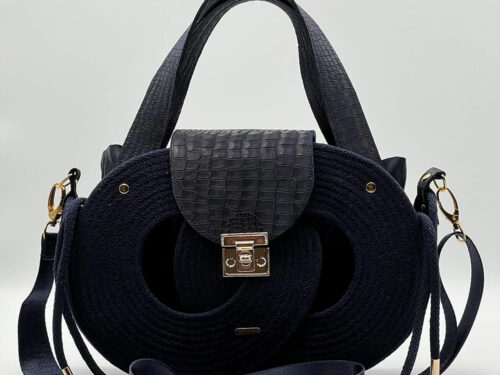 Tengerészkék EVA Infinity limitált designer női táska egymásba fonódó karika mintával és valódi bőr kiegészítőkkel a NADRI Bags kollekcióból.