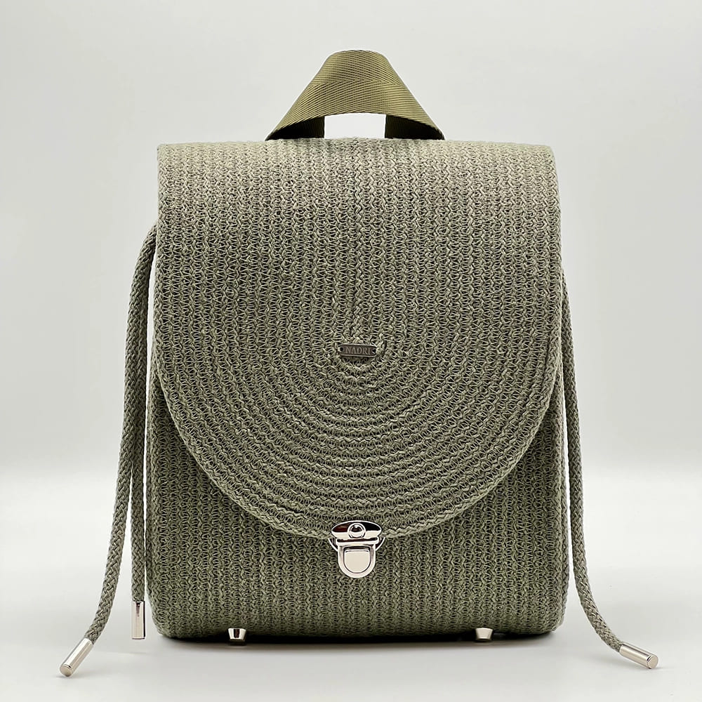 MONI Urban khekizöld elegáns női hátizsák a városi mindennapokra a NADRI Bags kollekcióból.