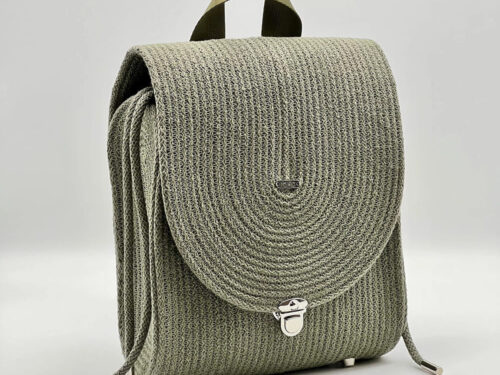 MONI Urban khekizöld elegáns női hátizsák a városi mindennapokra a NADRI Bags kollekcióból.