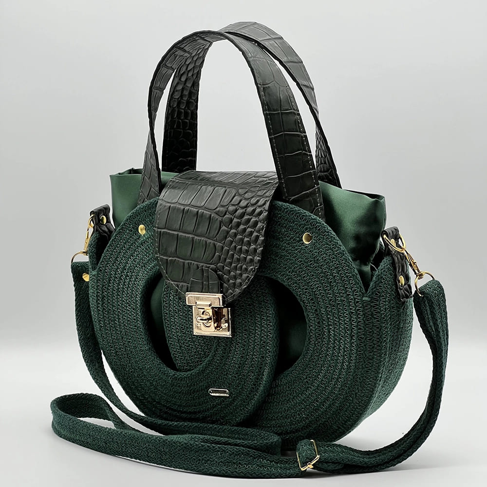 Sötétzöld EVA Infinity limitált designer női táska egymásba fonódó karika mintával és valódi bőr kiegészítőkkel a NADRI Bags kollekcióból.