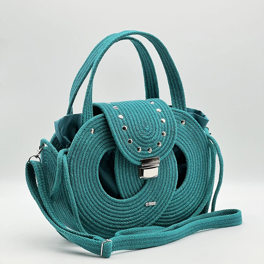 Zöld EVA Infinity limitált designer női táska egymásba fonódó karika mintával a NADRI Bags kollekcióból.