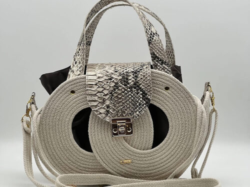 Natúr színű EVA Infinity limitált designer női táska egymásba fonódó karika mintával és valódi bőr kiegészítőkkel a NADRI Bags kollekcióból.