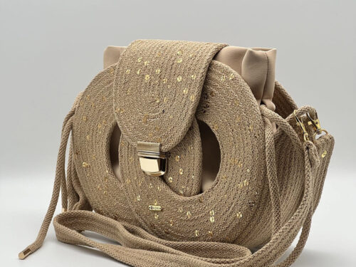 Bézs színű, flitterekkel díszített EVA Infinity limitált designer női táska egymásba fonódó karika mintával a NADRI Bags kollekcióból.
