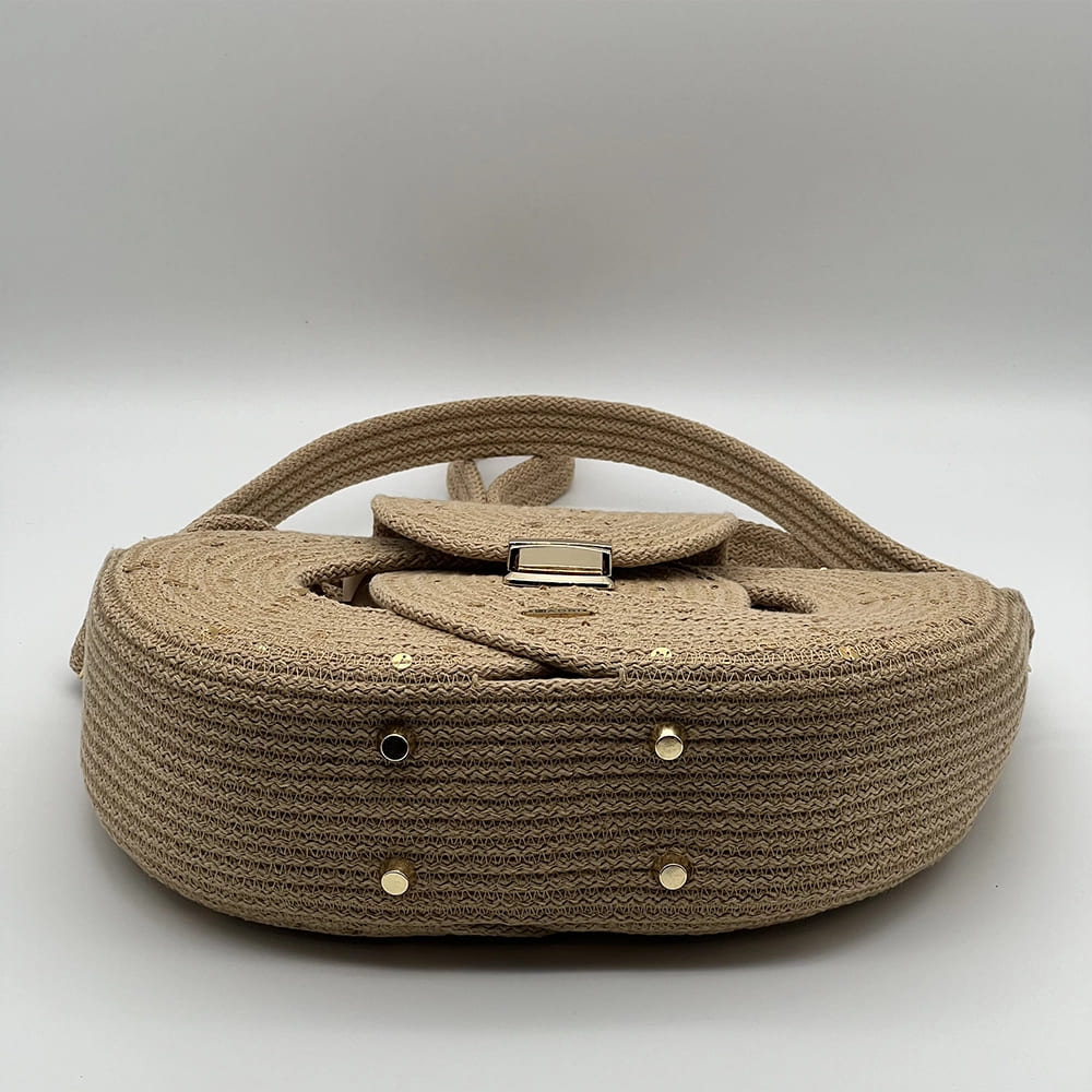 Bézs színű, flitterekkel díszített EVA Infinity limitált designer női táska egymásba fonódó karika mintával a NADRI Bags kollekcióból.